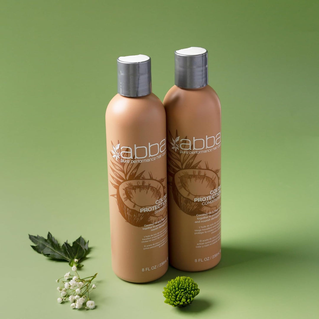 Drenches hair with a protective moisture barrier that reduces color fading